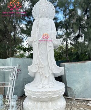 Tượng Quan Thế Âm Bồ Tát Bằng Đá