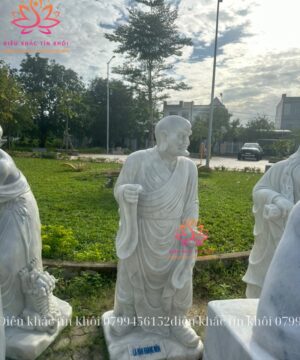 tượng 18 vị La Hán bằng đá