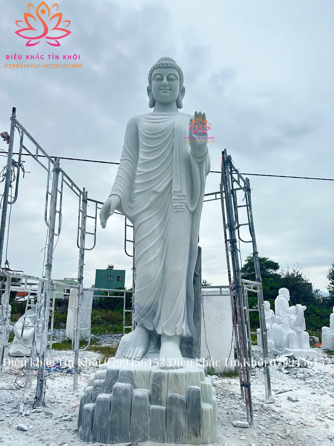 Tượng Bổn Sư Thích Ca Ban Phước bằng đá Tượng Bổn Sư Thích Ca Ban Phước bằng đá
