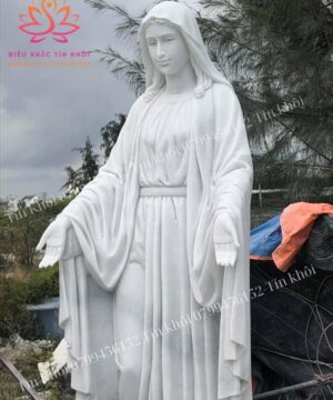 Tượng Đức Mẹ Maria