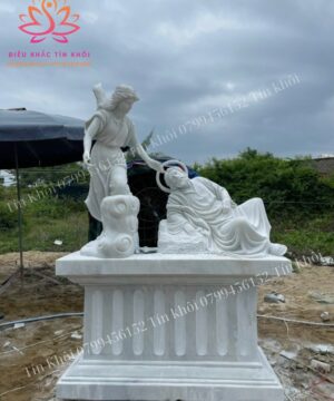 Tượng Công Giáo