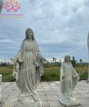Tượng Đức Mẹ Maria