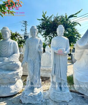 Tượng Bổn Sư Thích Ca Ban Phước Bằng Đá