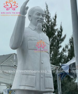 Tượng Chân Dung Bác Hồ bằng đá