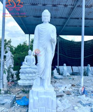 Tượng Bổn Sư Thích Ca Ban Phước Bằng Đá