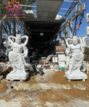 Tượng Phật Kim Cang bằng đá