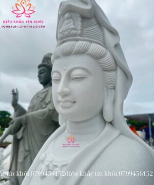 Tượng Quan Thế Âm Bồ Tát Bằng Đá