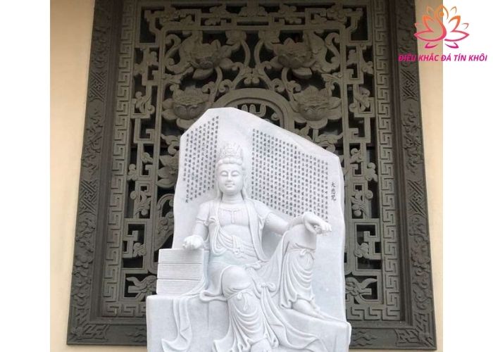 Tượng Quán Âm tự tại Đà Nẵng