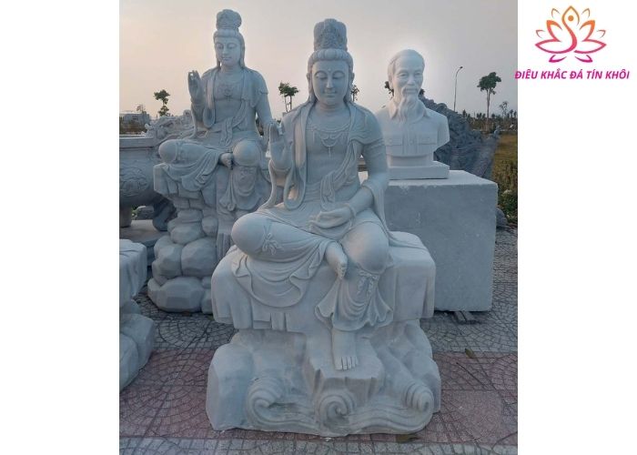 Tượng Quan Âm tự tại đẹp Đà Nẵng