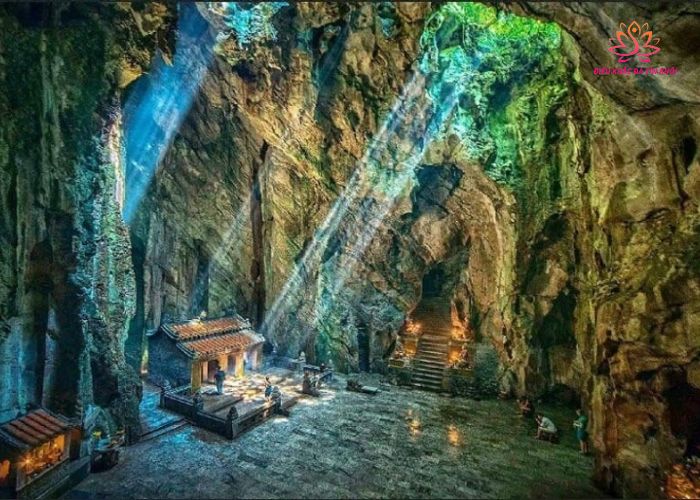 Thời điểm thích hợp để ghé đến chùa Tam Thai