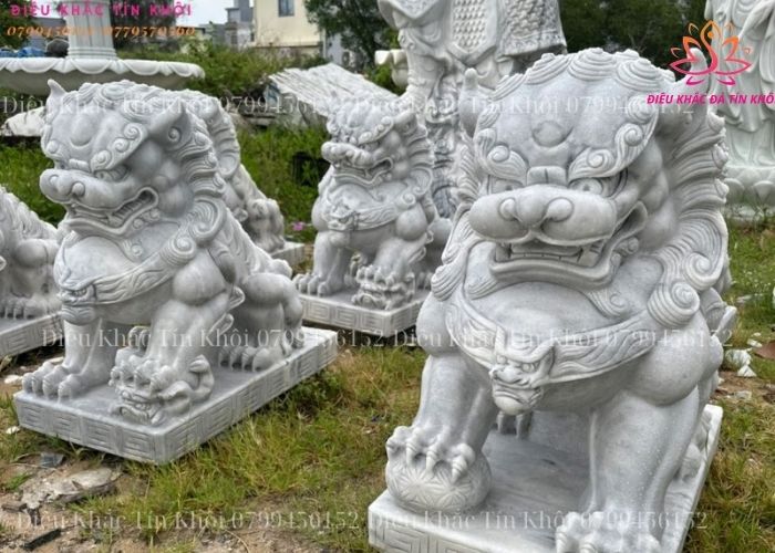 Tượng Kỳ Lân