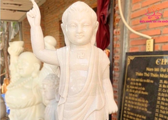 Tượng Phật Đản Sanh