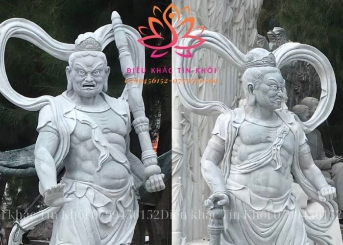 Tượng Phật Kim Cang