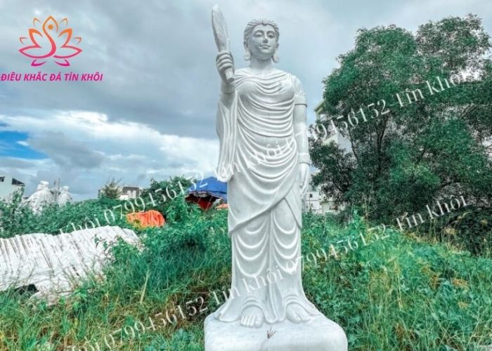 Tượng Vườn Lâm Tỳ Ni