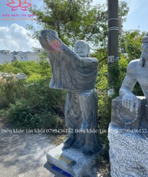 tượng 18 vị la hán bằng đá