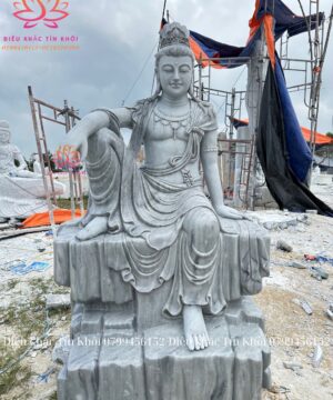 Tượng Quan Âm Tự Tại Bằng Đá