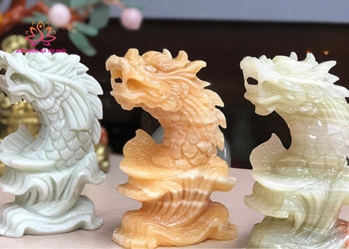 gia-tuong-ca-chep-hoa-rong 
