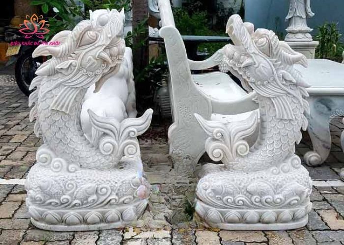 gia-tuong-ca-chep-hoa-rong 