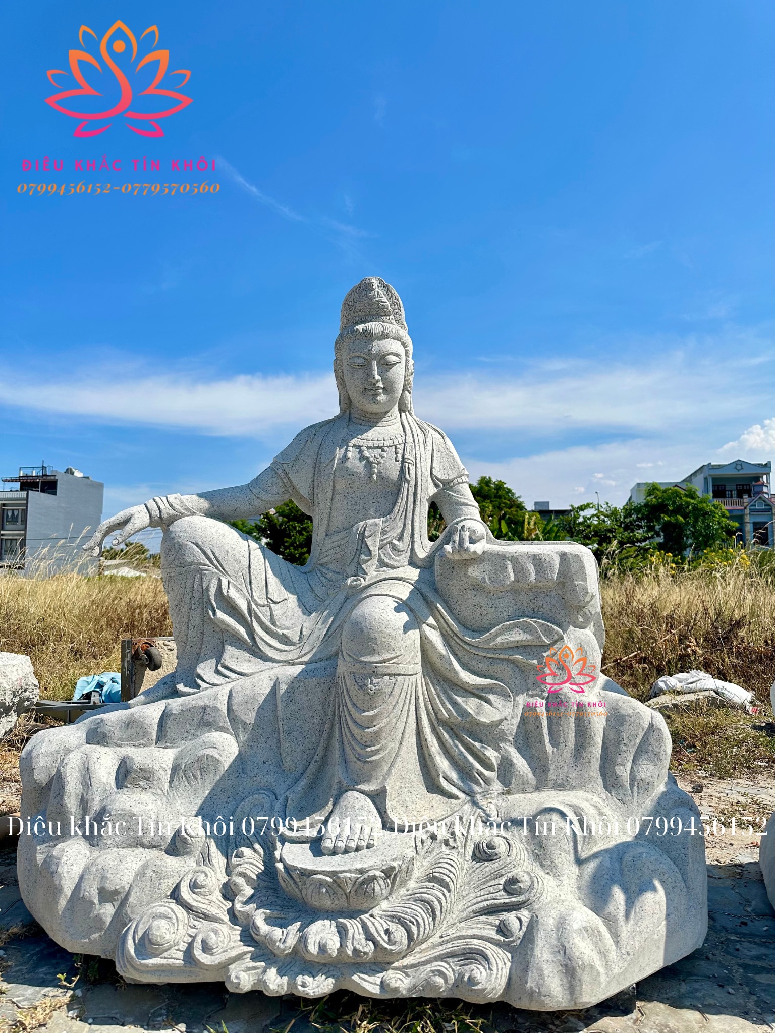 Tượng Quan Âm Tự Tại Bằng Đá